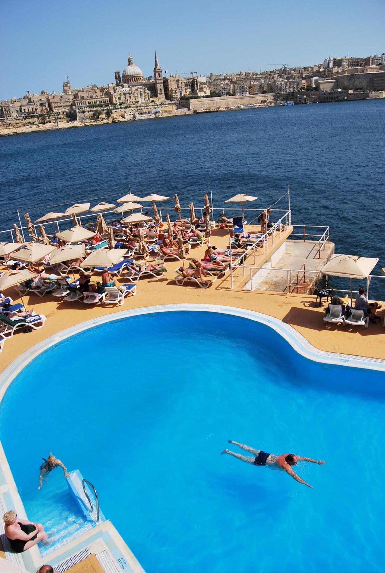 欧洲有哪些冷门国家适合旅游? - 知乎用户的回