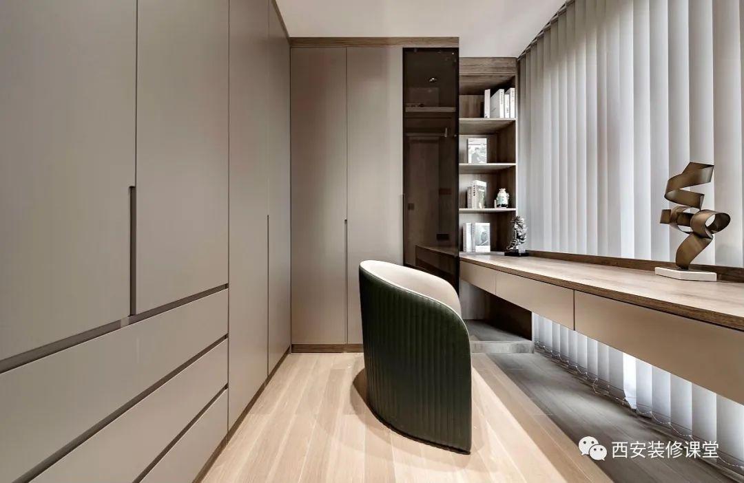 玻璃门展示柜，不是杂物柜，必须美观 - 知乎