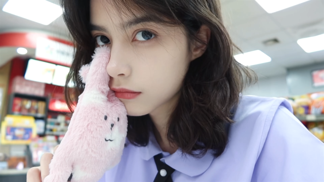夏天心 电脑壁纸 混血感十足!青春活力无限的美女 - 知乎