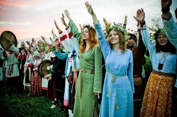 东斯拉夫人的原始宗教是什么