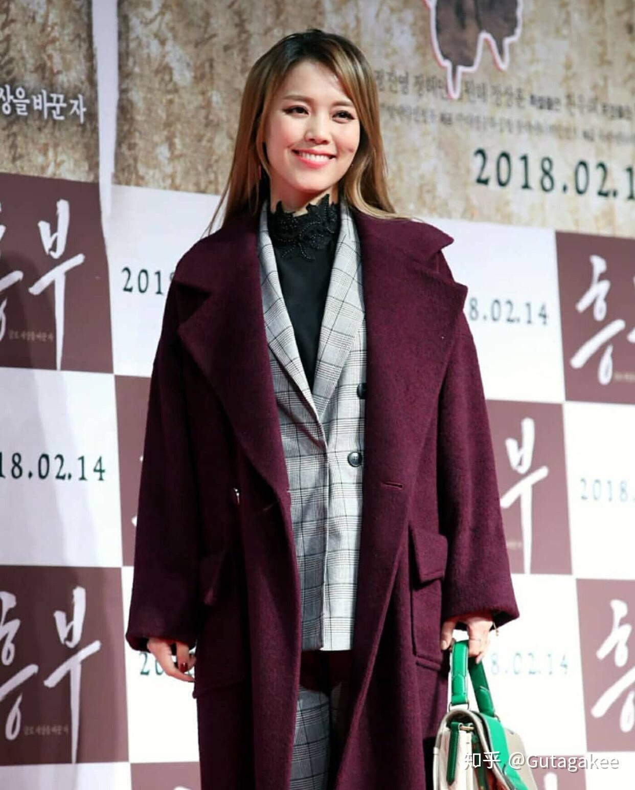 如何评价韩国歌手素香(少香 / sohyang / 2166)? - 知乎