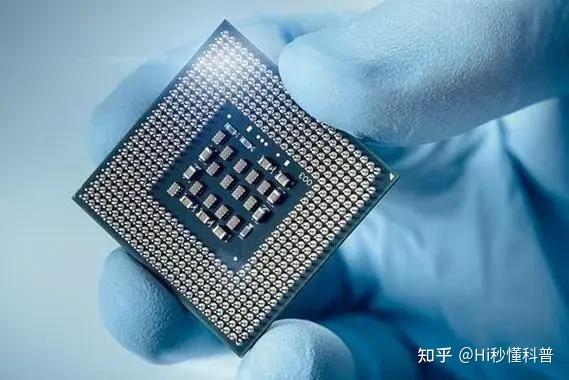 对中国实行芯片断供,不只是他们的第一次了,他们对中国的"污蔑"可谓是