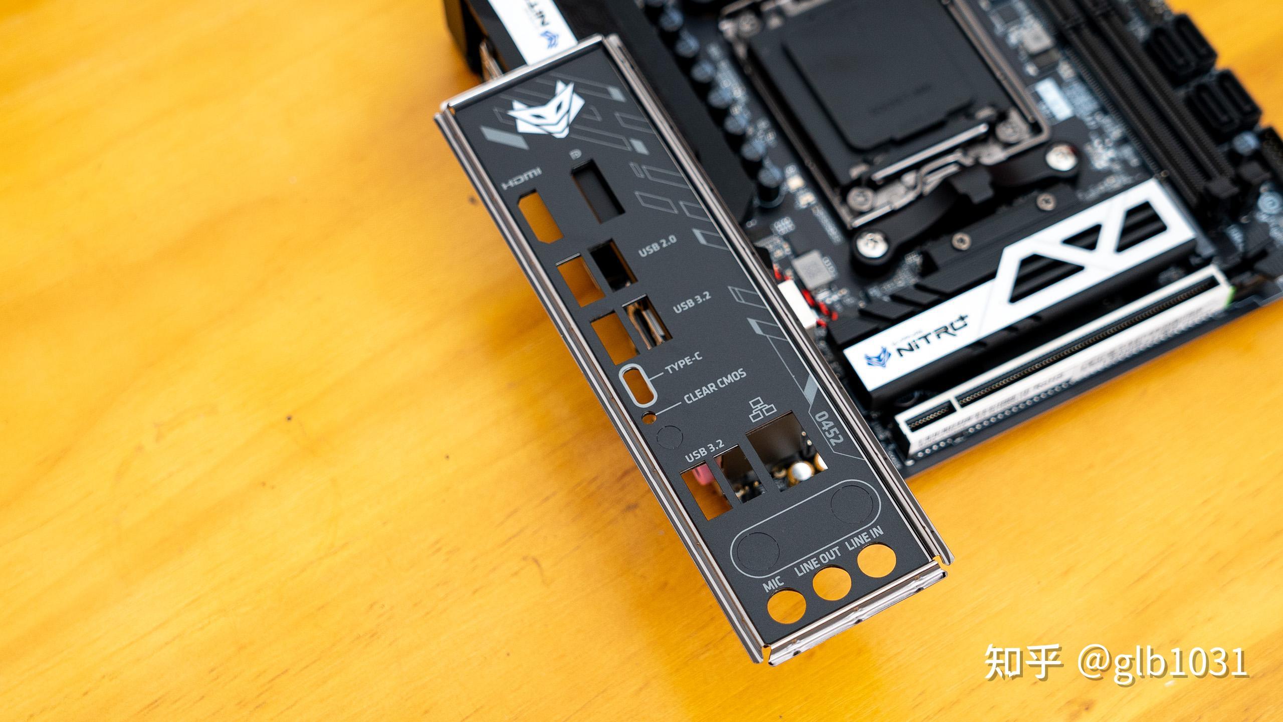 配件方面,选择了3a 平台的配置组合,处理器是大家熟悉的amd r5 7600x