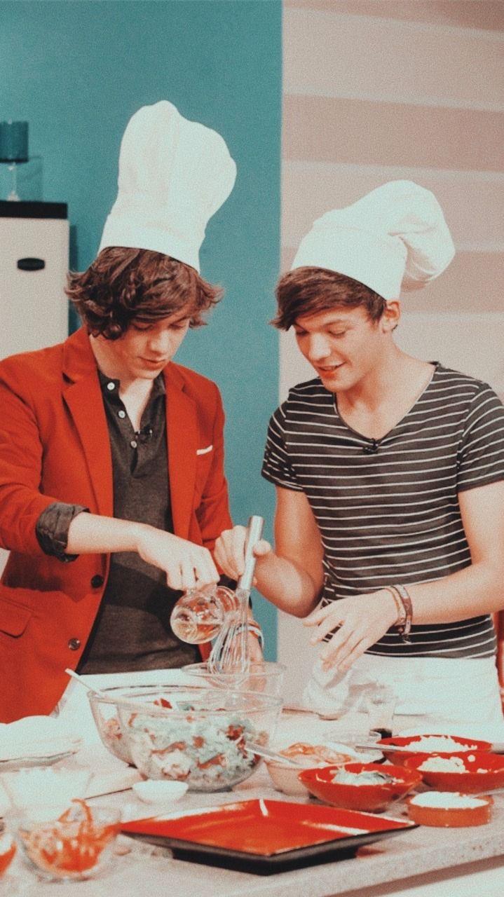 如何看待larry stylinson/harry styles和louis tomlinson关系?