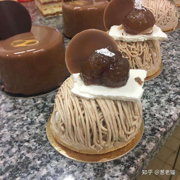 胆小鬼蒙布朗的pv里出现的甜点都是什么?