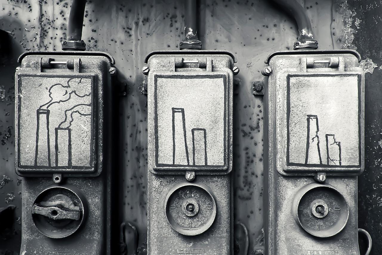 4. 企业社会责任