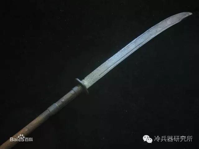 杨志使用朴刀对战林冲单刀占尽便宜十四回中,刘唐本来是送晁盖一场