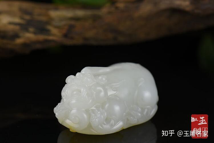 和田玉貔貅为何受欢迎？如何佩戴和田玉貔貅才能招财？ - 知乎
