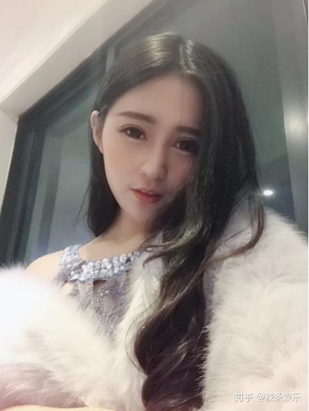 颜嫣化身足球宝贝为世界杯喝彩