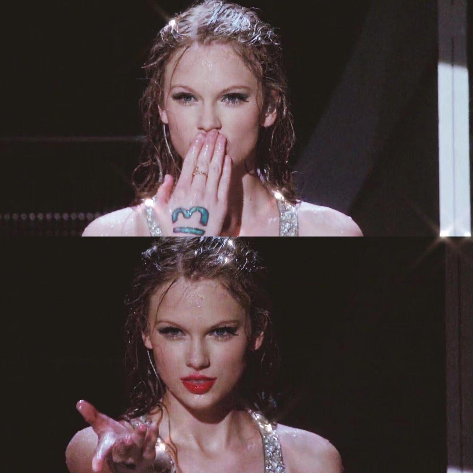 有没有人有霉霉2011speaknow演唱会图片