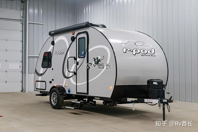 美国森林河房车rpod1766米左右提供4个睡眠位还带拓展2020款