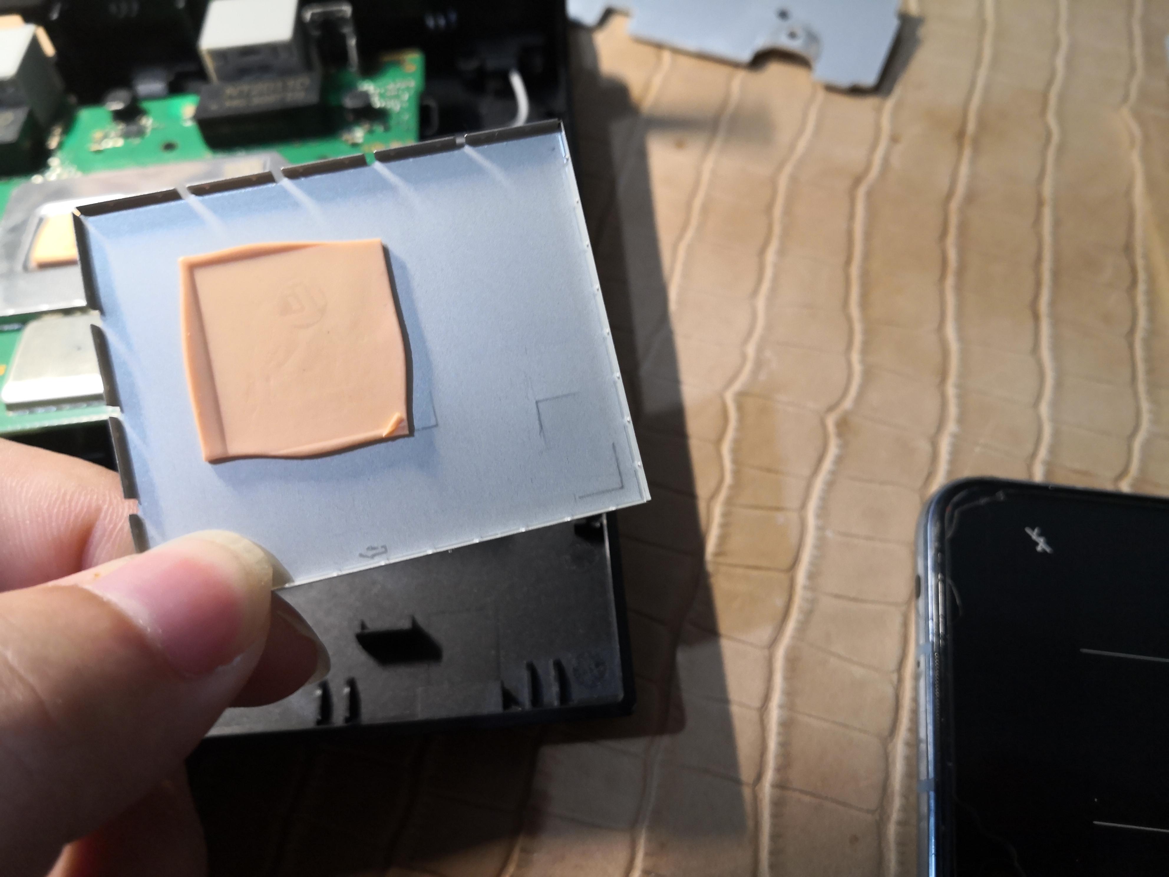 华为ax3 pro凌霄版ws7200拆机:日常使用的路由器竟为偷偷领先受害者?