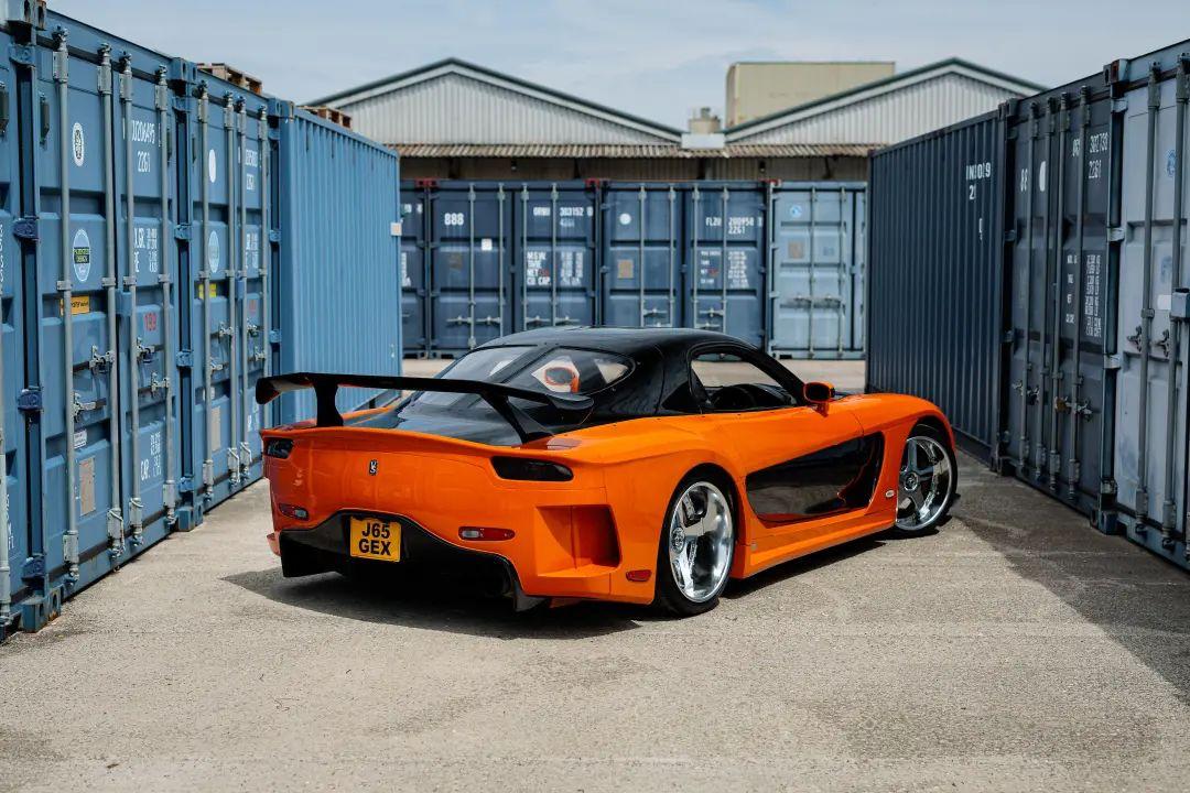 现存最著名的马自达RX-7卖出了120万美元超高价格 - 知乎