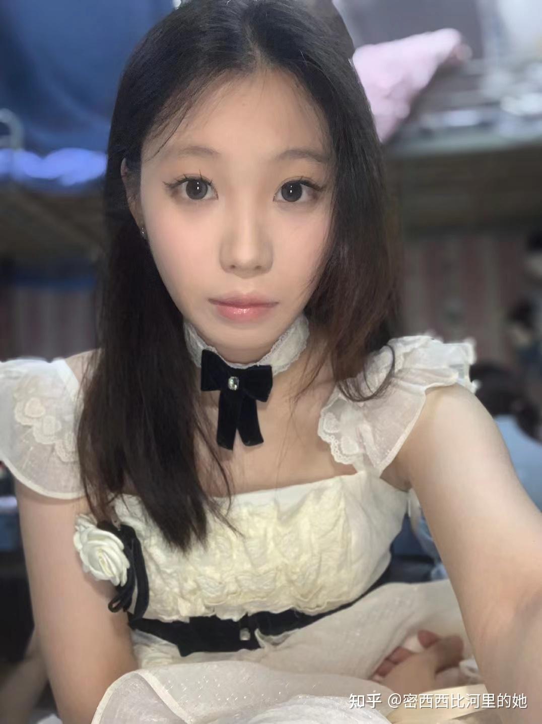 长相中等偏下的女生去哪里了?