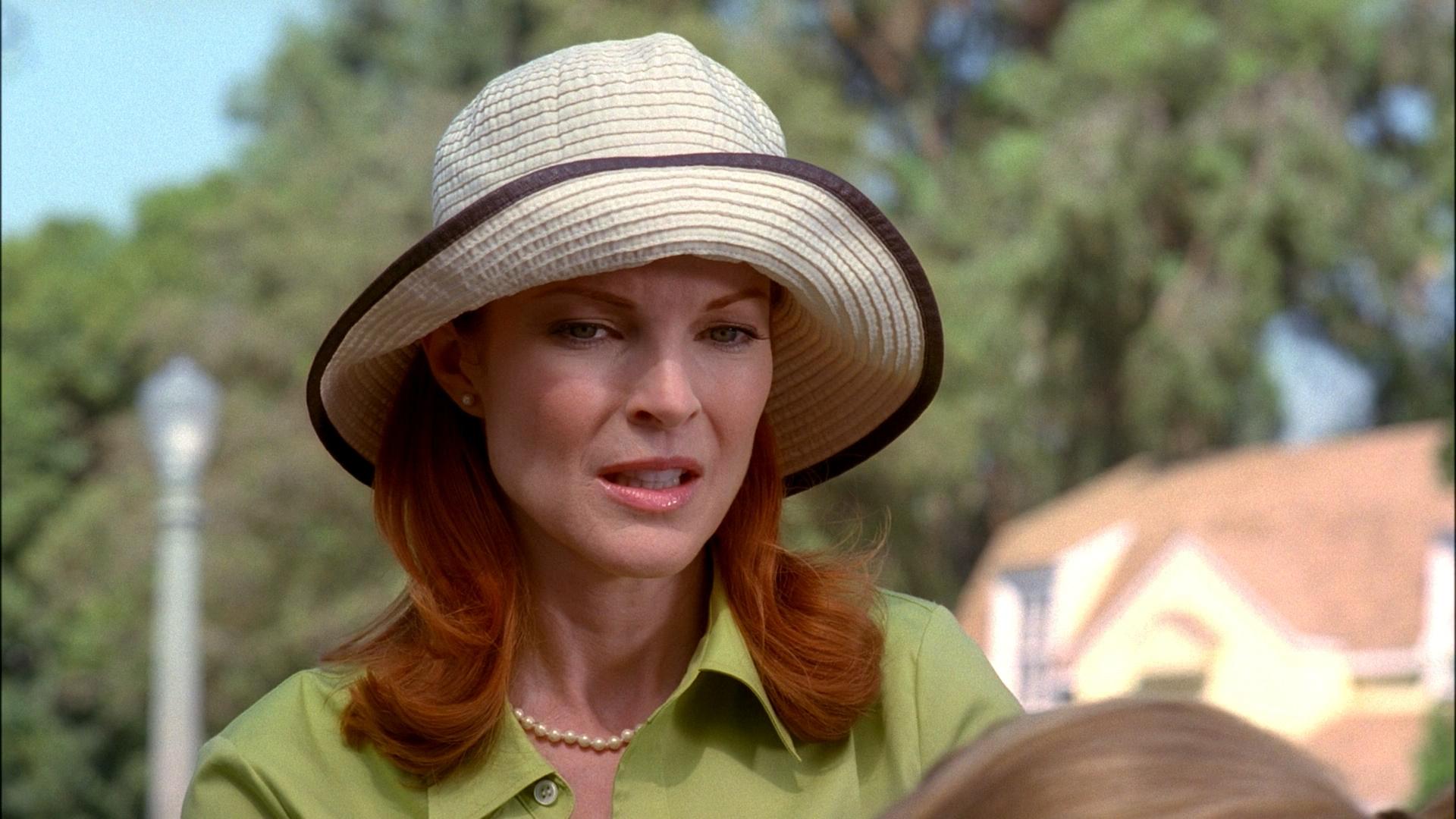 最佳英语学习美剧《绝望主妇》第一季学习笔记—— s01e07 part 2