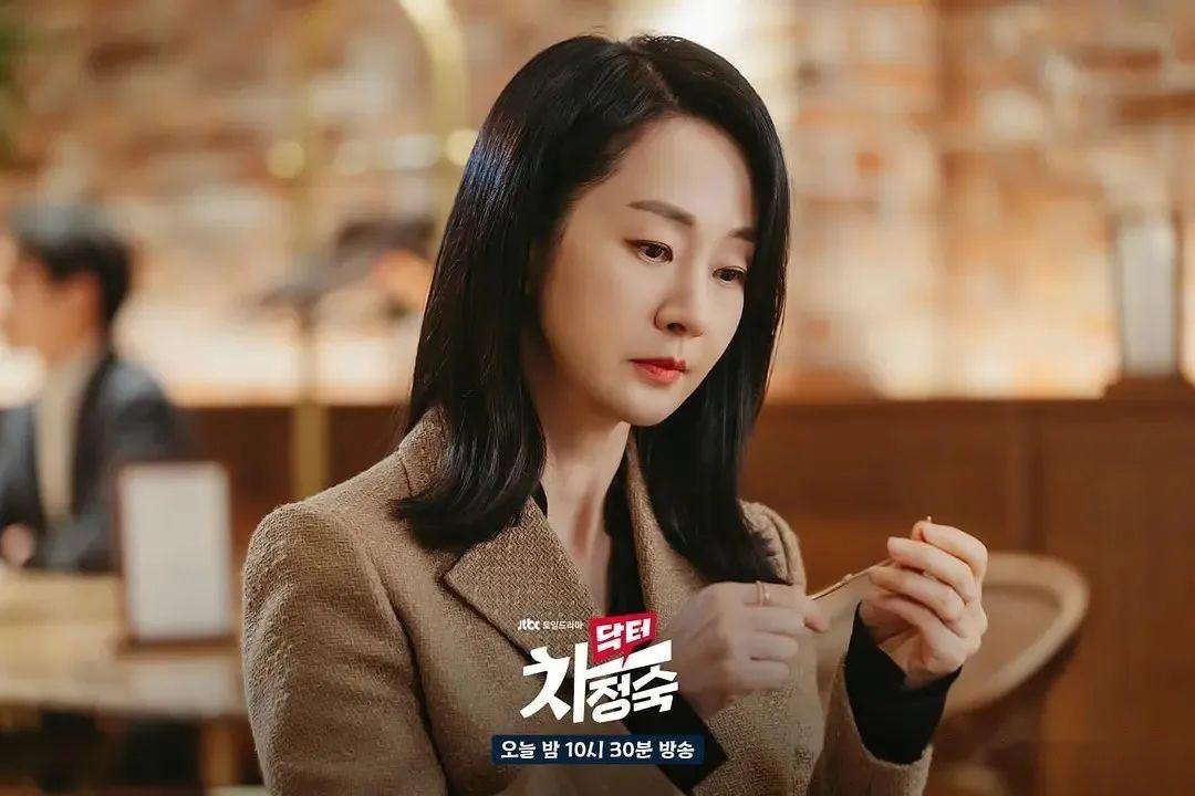 韩国「初恋脸」韩剧女演员:《车贞淑医生》明世彬