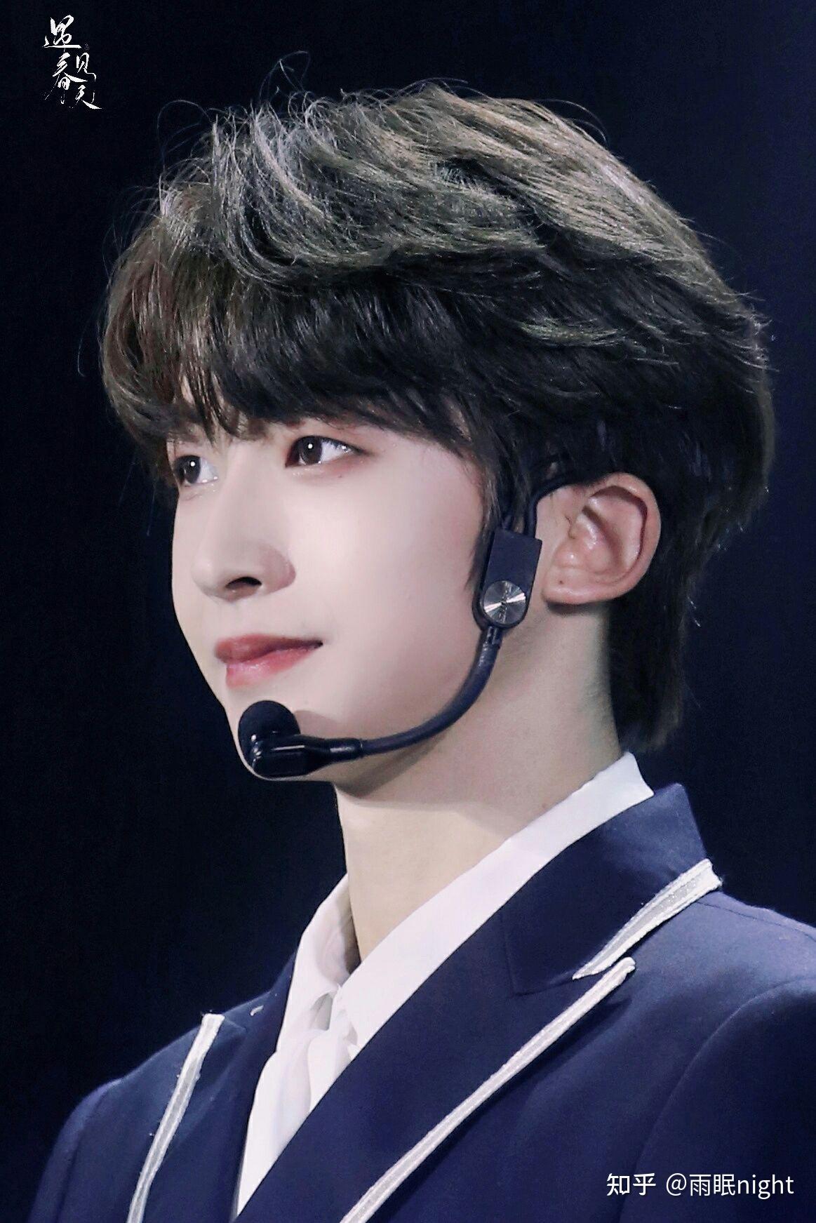 有没有觉得刘宇特别惊艳的图片呀