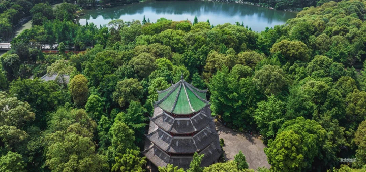 当别墅重回青羊,中海锦叁号院将为成都带来什么? - 知乎