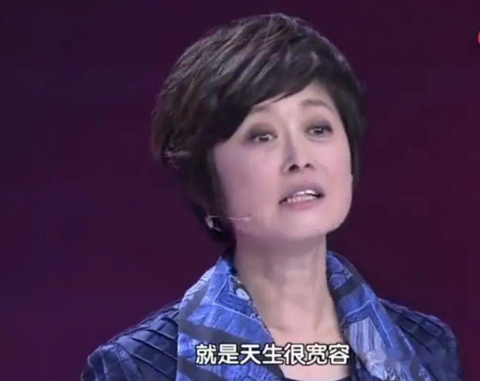 央视主播敬一丹:退休生活有泪水,把母亲的1700封信写成一本书 - 知乎