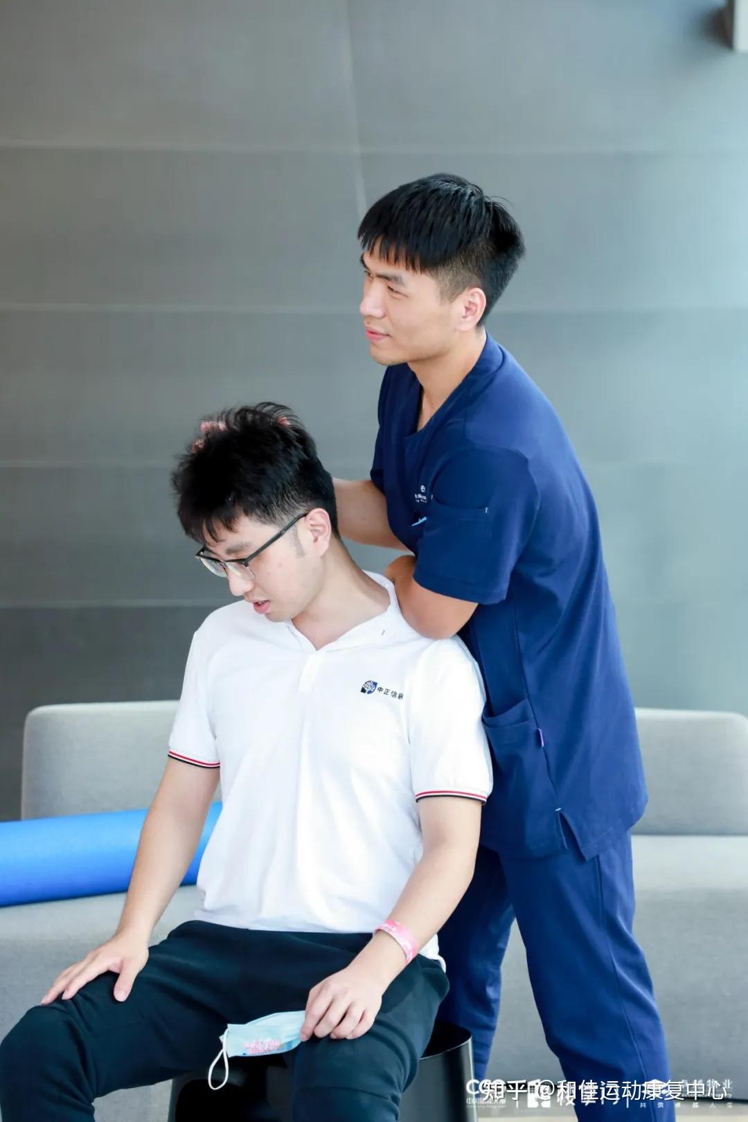 健身运动新时尚和佳康复来护航