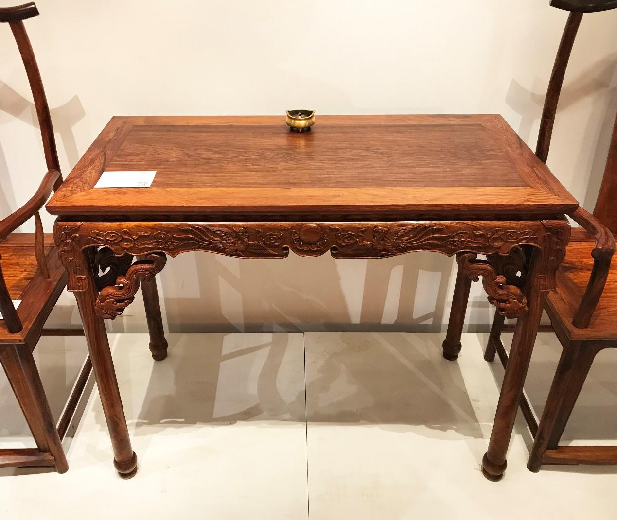 脱胎于行军桌黄花梨展腿桌不简反繁