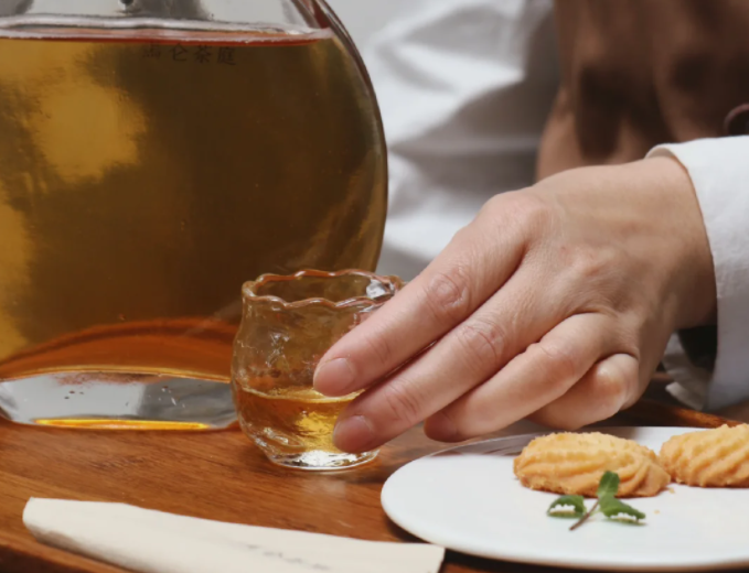 与传统冲泡方式相比冷泡茶有哪方面的优势