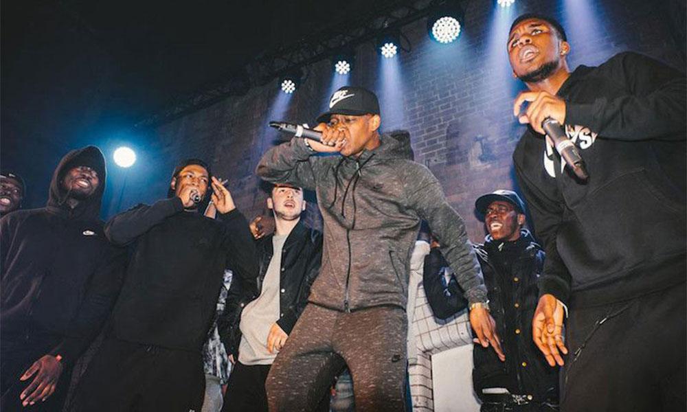 说唱圈似乎更有市场根据时尚杂志《nss magazine》的总结,被 grime 视