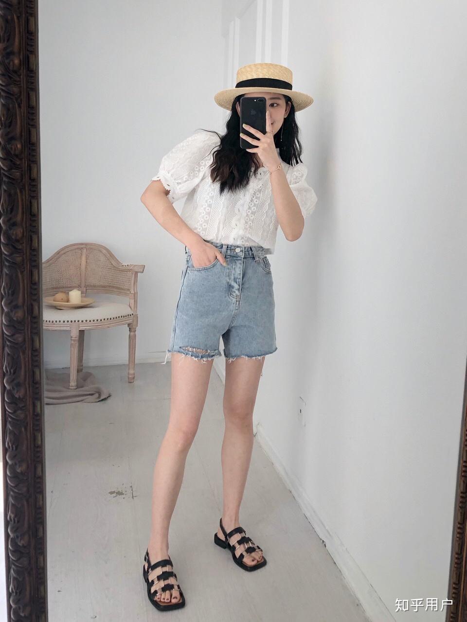 有哪些女大学生好看的夏季穿搭?