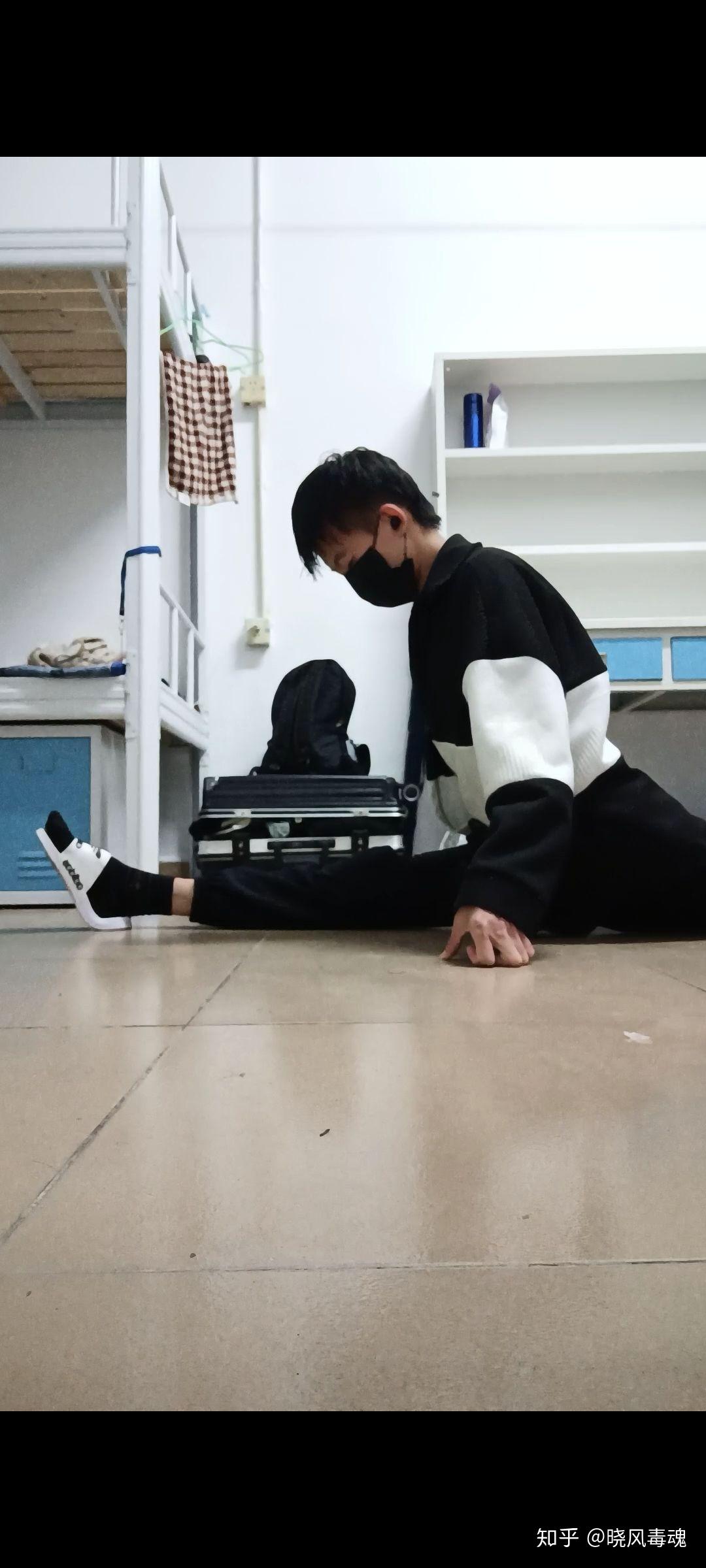 会劈叉的男生 追女生会加分吗? - 知乎