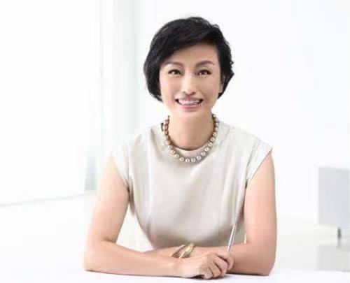 谭盾发誓终身不娶,却对黄静洁一见钟情,2个小时就决定结婚:赌对了