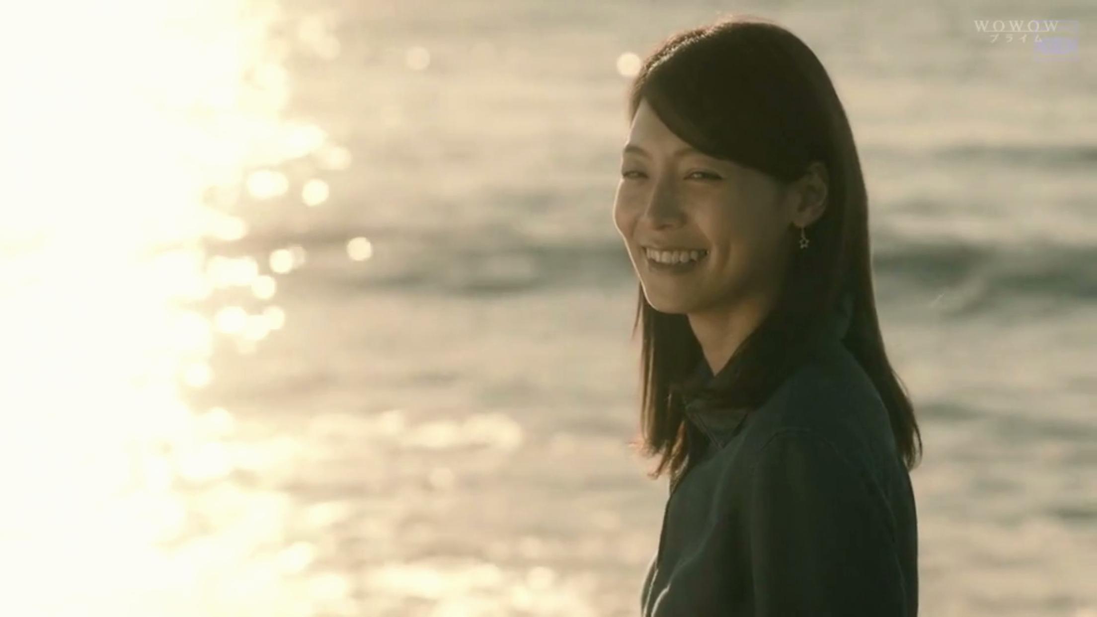 玻璃芦苇一个女孩在家暴下的救赎与重生