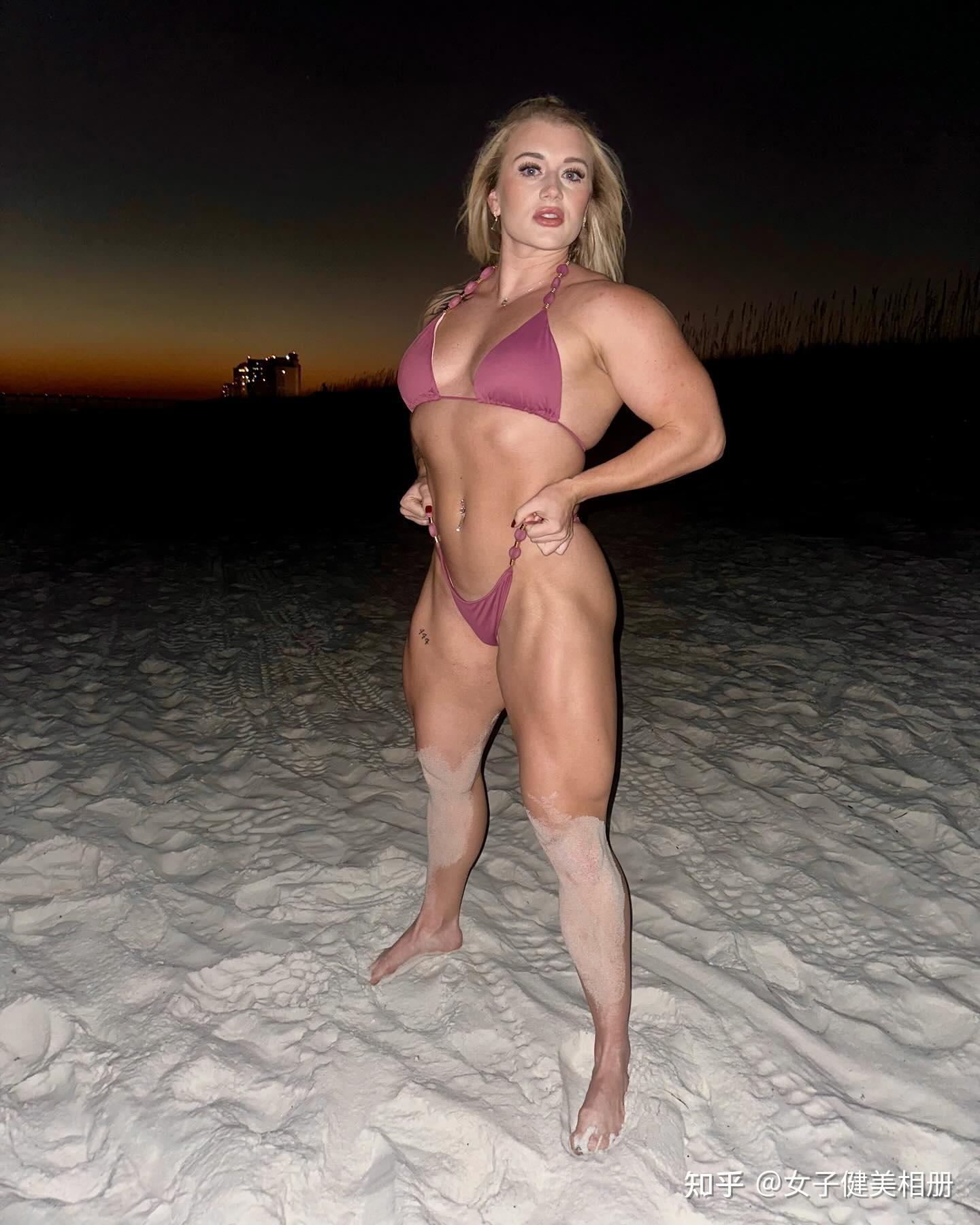 大码力量举选手的强悍健美体格！美国肌肉女达人--Emily Nosler - 知乎