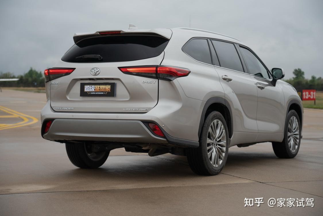 大空间强动力双重加持30万元揽巡汉兰达冠道谁更值得买