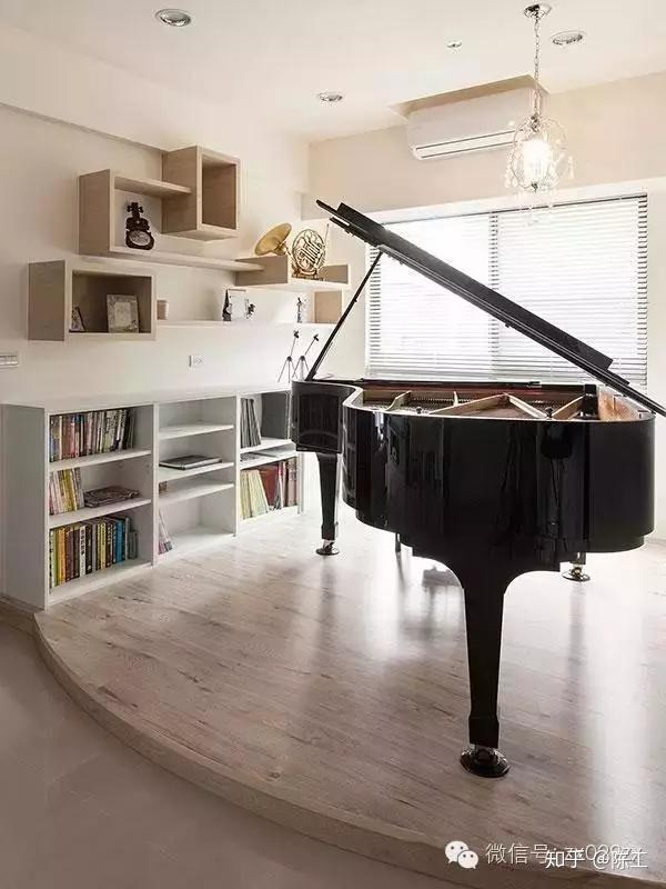 装修新房钢琴该放哪看别人摆放
