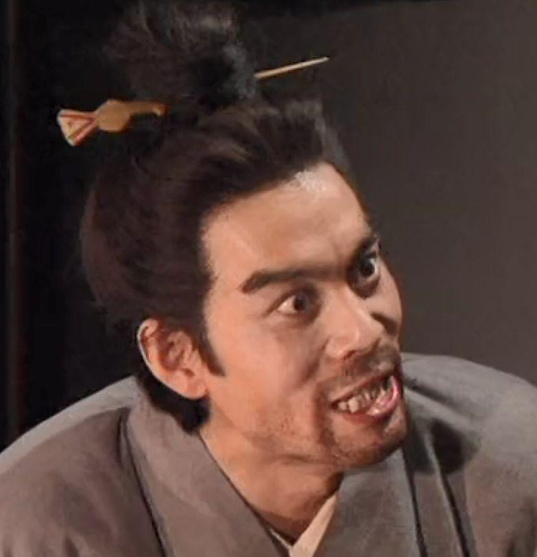 豹头环眼的具体形象是怎么样的