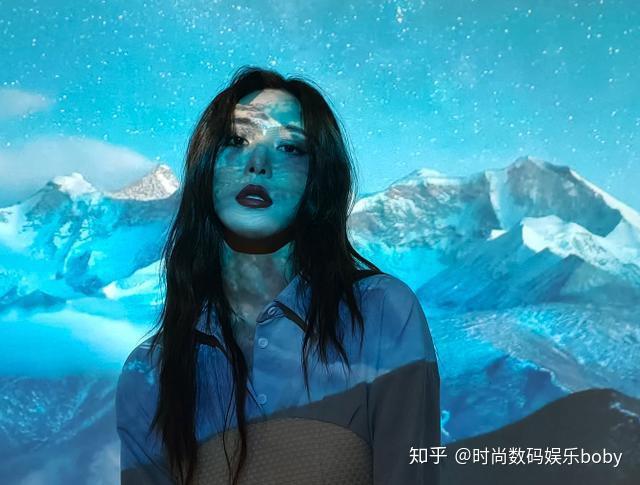视频怎么拍的清晰明亮 v2-8daa93ff7b276fa6868db155aba4f9d4_r.jpg