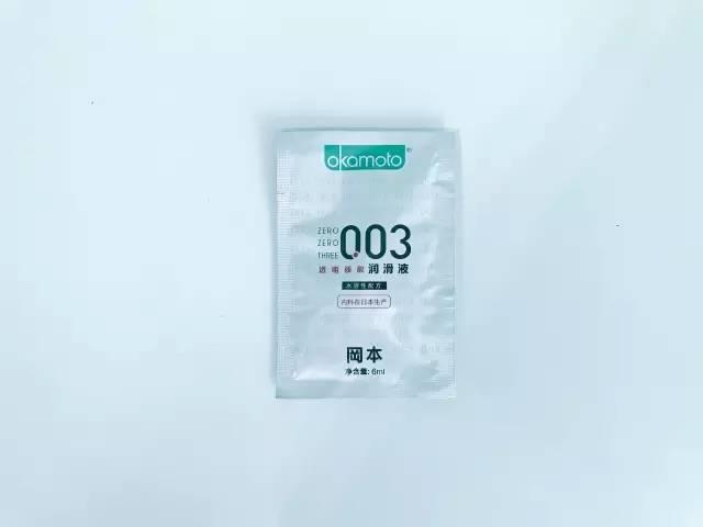 先看分数:润滑度:5分.持久度:5分.清洁度:5分.拔丝度:4分.情趣度:2分.