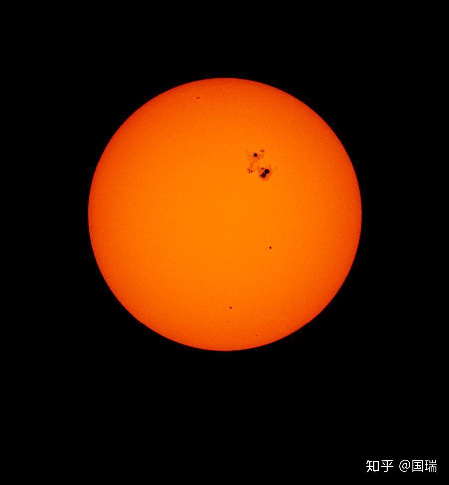 全球冰川融化温度升高与近十一年太阳活跃程度明显减少之间可能存在的