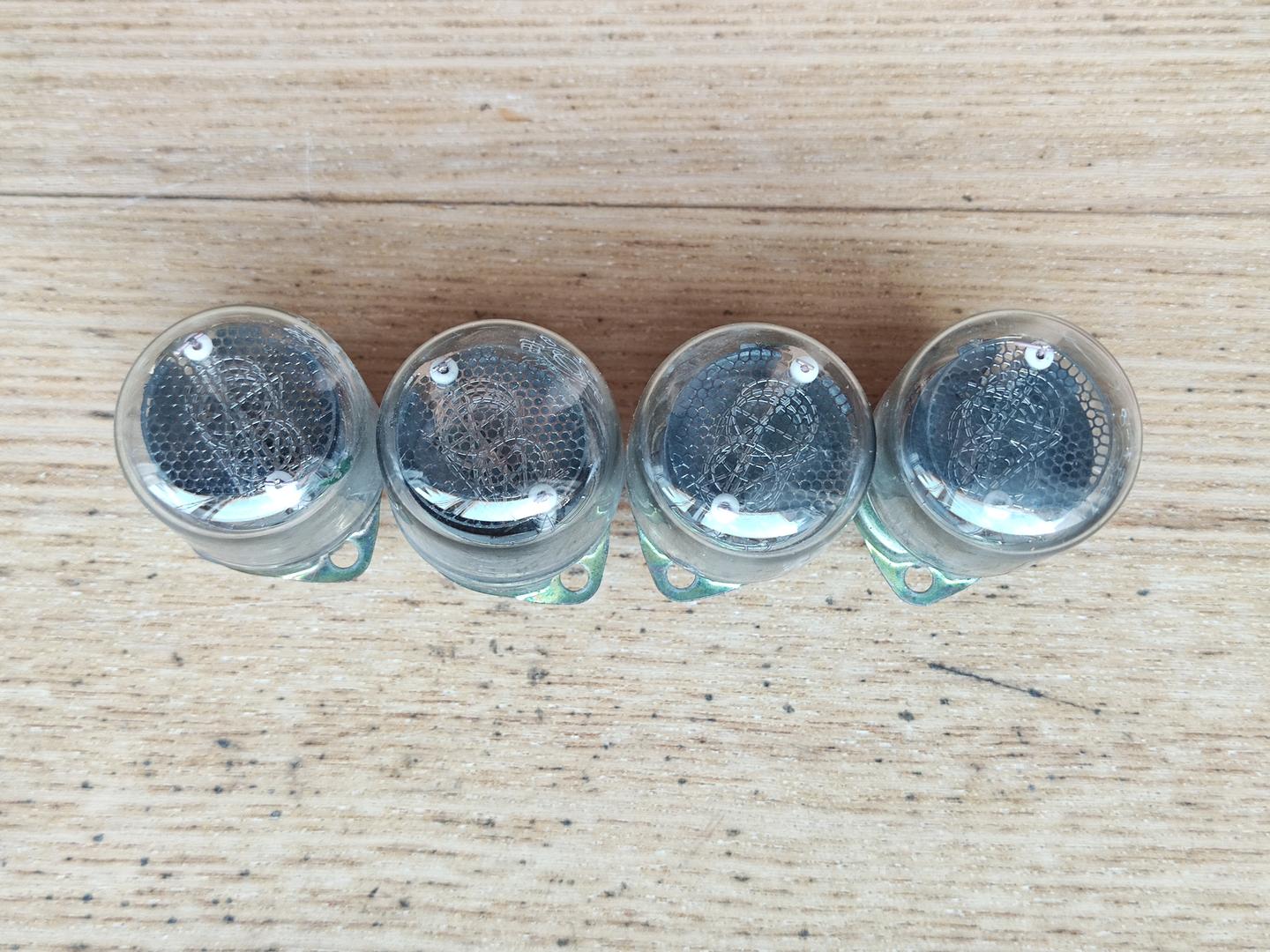 半个世纪前的古董电子零件
