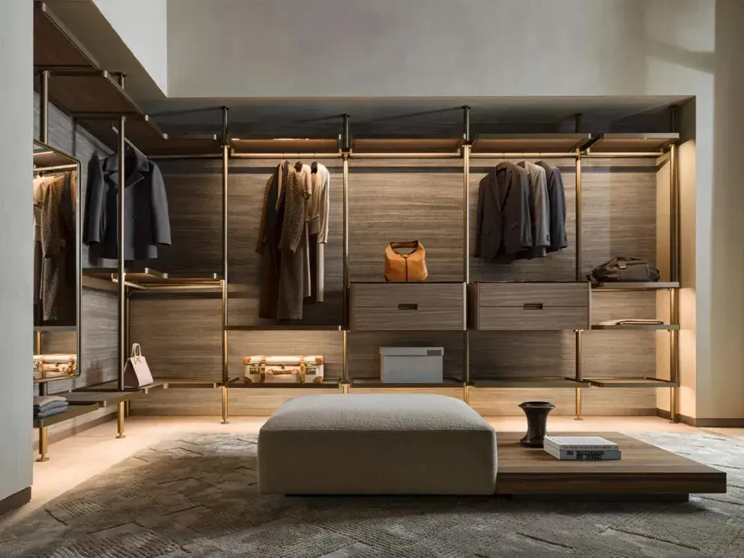 步入式衣帽间极简时尚有格调