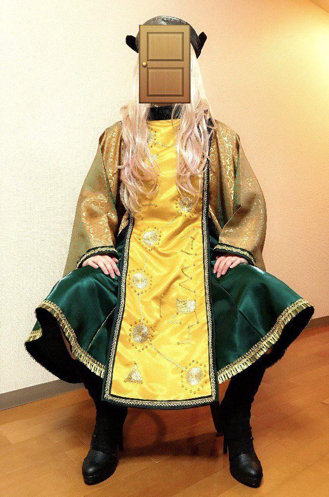 stack姐露过脸吗,虽然听歌对歌手长相如何不重要,呀,但是该死的好奇心