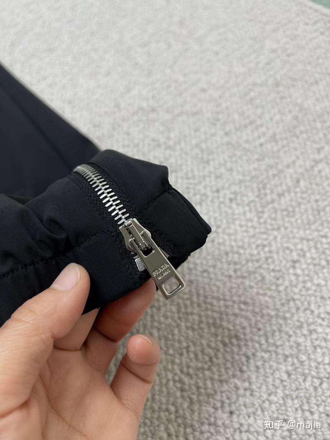 prada普拉达拉链卫裤