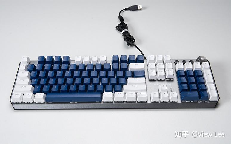 潮电の周刊只要百元左右的撞色青轴机械键盘机械革命s2机械键盘