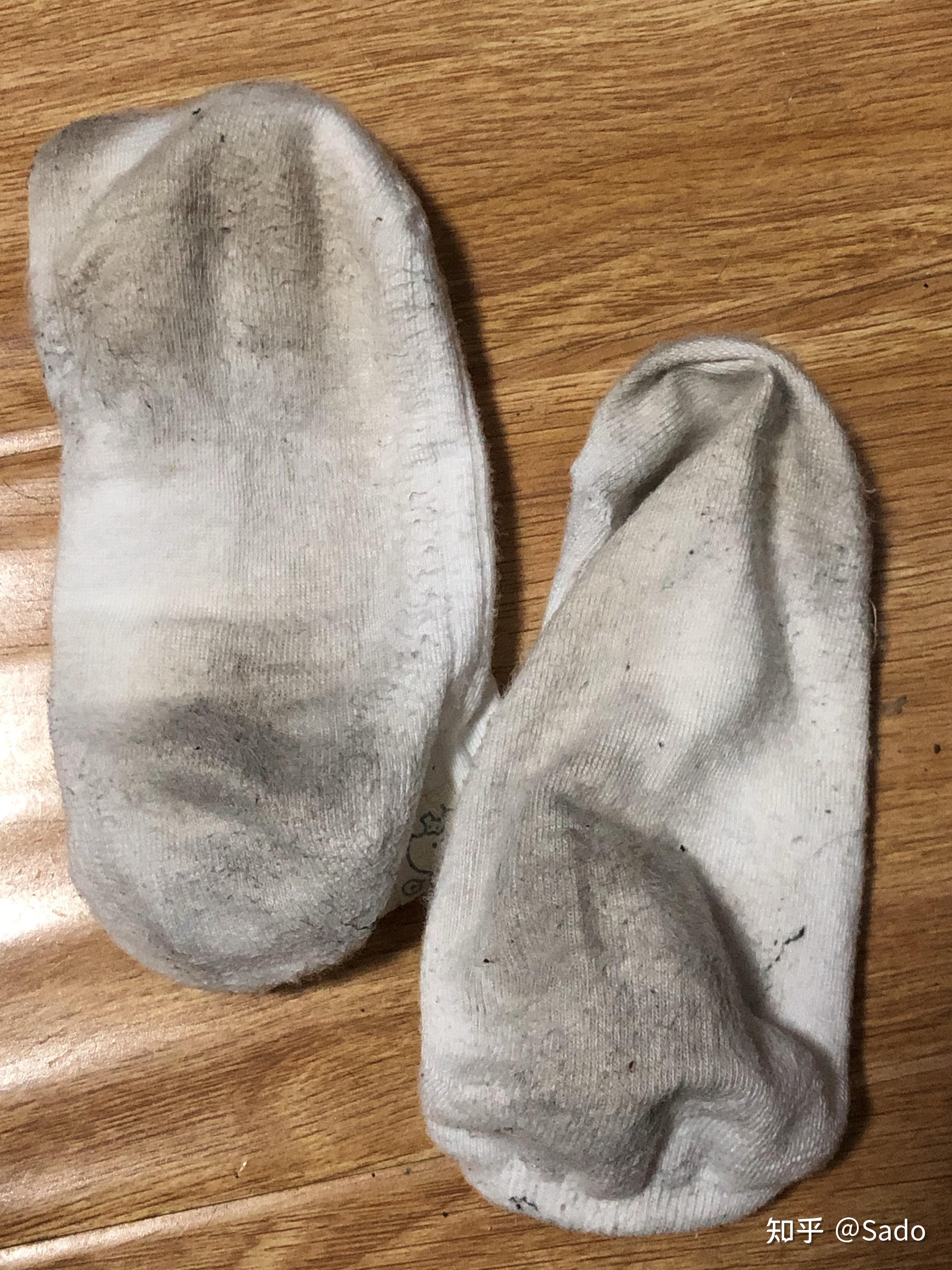 小姐姐们你们穿这种长靴脚会臭吗? - 知乎