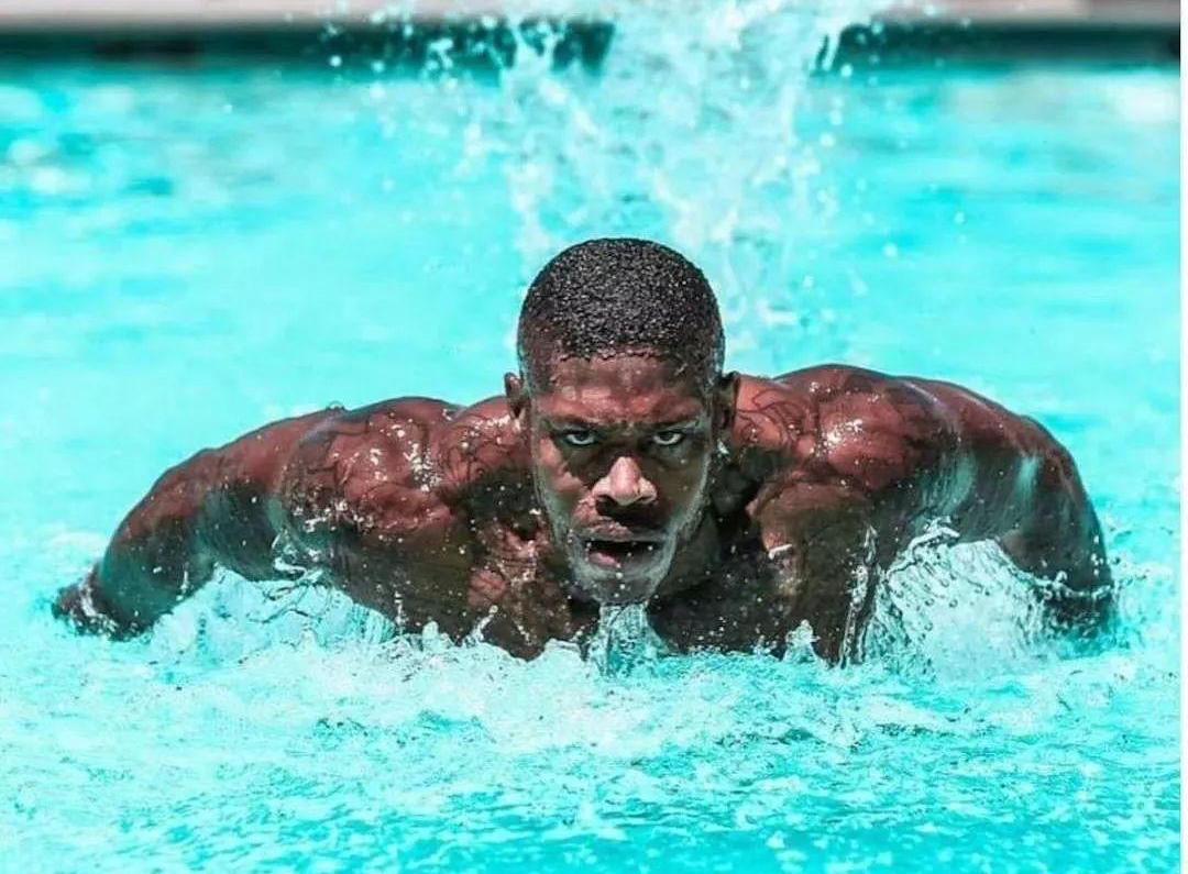 为什么世界级游泳比赛里几乎没有黑人? - 知乎