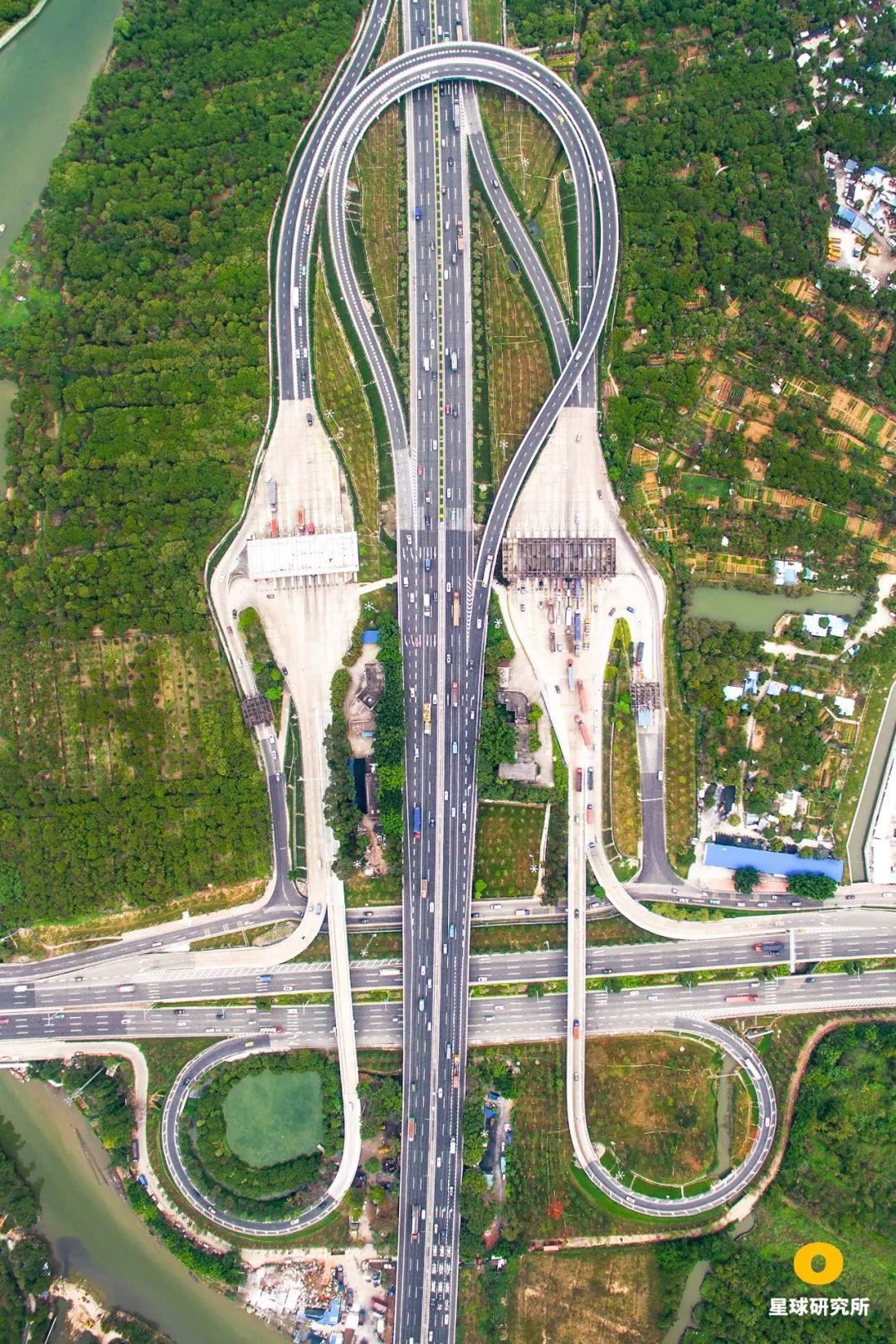 中国最复杂的立交桥，共有5层超20个匝道口，本地司机也常被绕晕-搜狐大视野-搜狐新闻