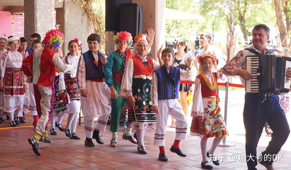 保加利亚民族的诞生！斯拉夫化的保加利亚人——保加利亚简史12