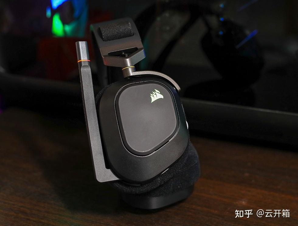 无线长续航杜比全景声音效美商海盗船corsairhs80rgb游戏耳机体验