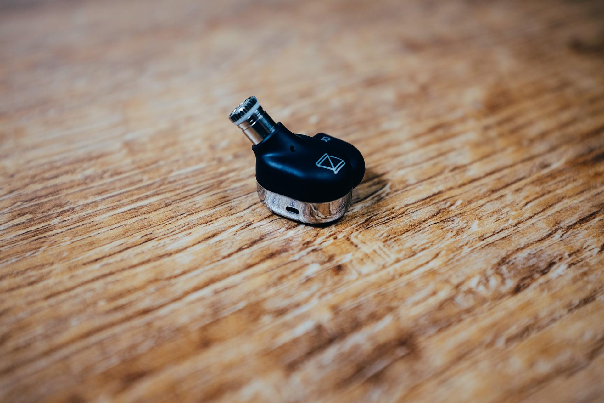 剔透玲珑akgn40入耳式耳机测评外观篇