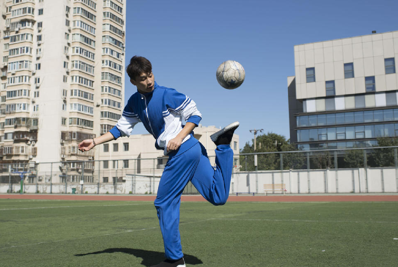 让我们在来一场酣畅淋漓的足球